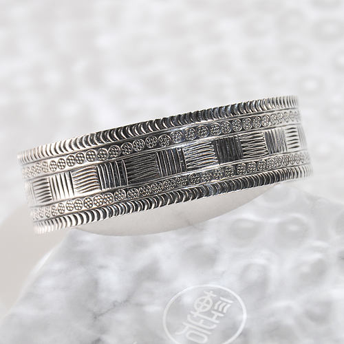 Flower Belt - Handmade Silver Bracelet