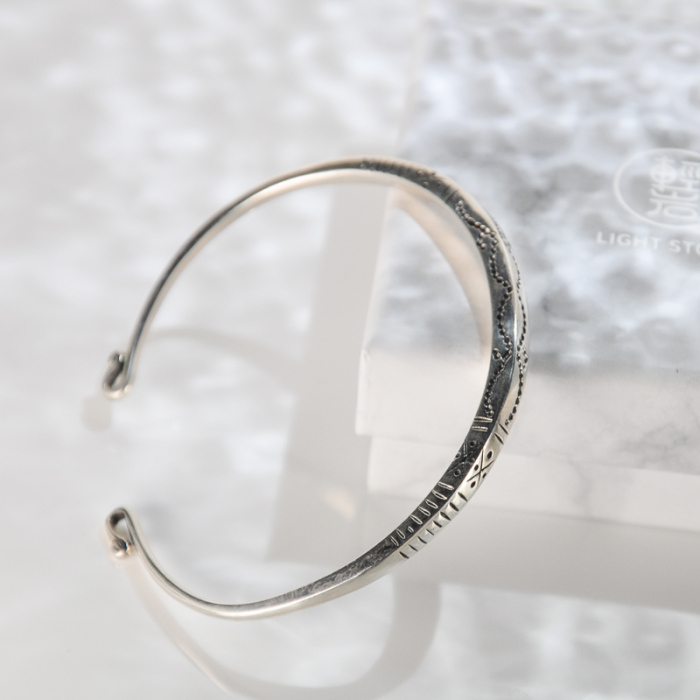 Wind Blows- Yunnan Fine Silver Bracelet - Sky Collection