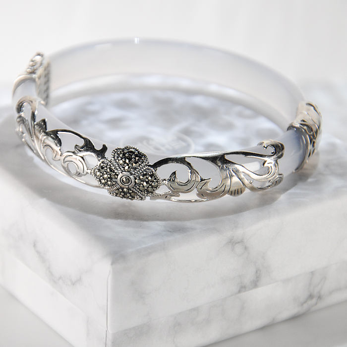 Chinese Artisan Jewelry -Lucky Clover - White Chalcedony Mosaic Bracelet| LIGHT STONE