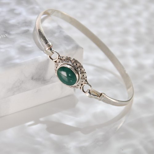 Flower - Turquoise Handmade Tibetan Silver Bracelet