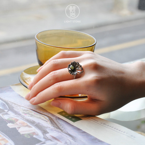 Lotus Leaf - Green Jade Silver Ring