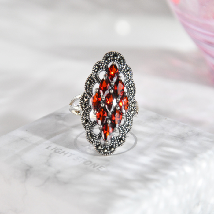 Chinese Artisan Jewelry- Mosaic Diamond - Chalcedony Silver Ring | LIGHT STONE