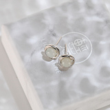 Round Green / White Jade Ear Stud - Online Shop - Chinese Handmade Jewelry | LIGHT STONE