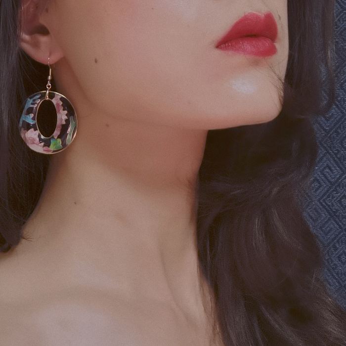 World Under Water - Black Pink -  1990s Vintage Handmade Cloisonne Earrings | Light Stone