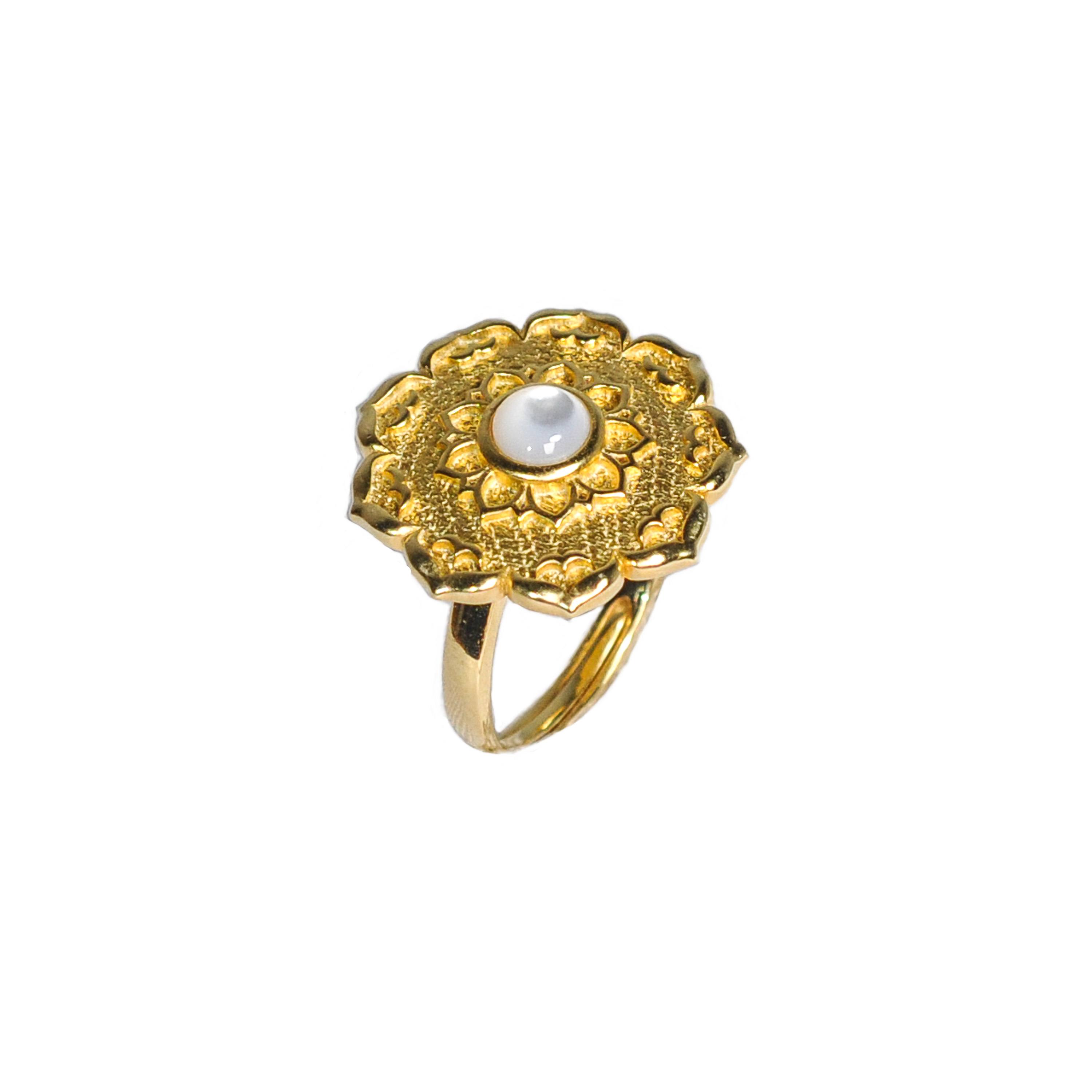 Buy Lotus Flower Ring Online in India | Kasturi Diamond
