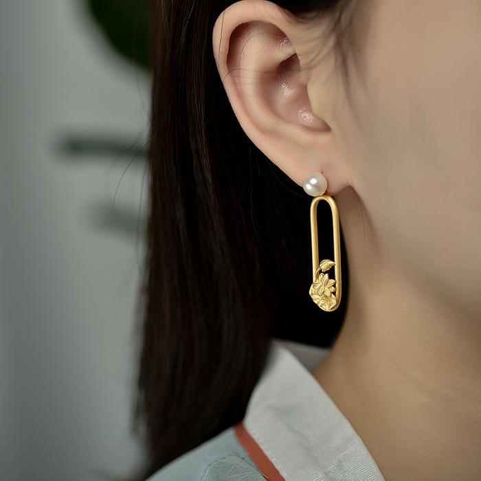 Gold lotus pearl stud earrings