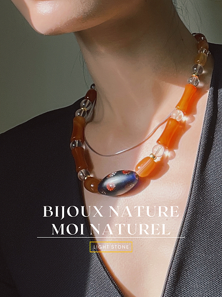 Handcrafted necklace with jade and agate from the Bijoux Nature Moi Naturel collection, showcasing nature's vibrant and sophisticated colors.