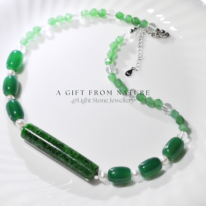 Emerald Ripple designer handmade stone necklace featuring Liuli stone, green agate, and white pearls
