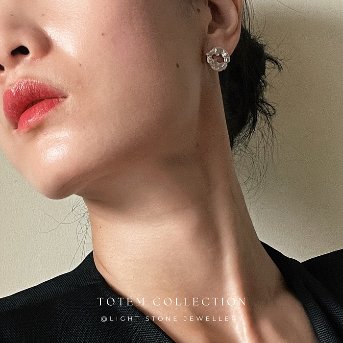 Rhodium Dragon Heart Stud Earrings | Modern Elegance Meets Chinese Tradition