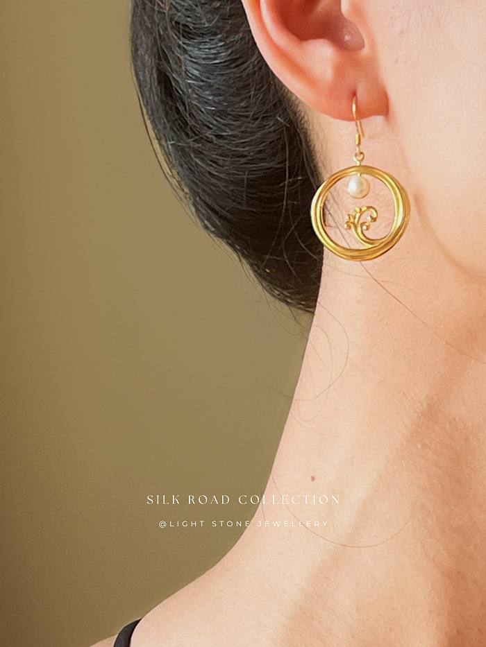Moon Over Sea- Silk Road - Freshwater Pearls - Luxury Sterling Silver Earrings