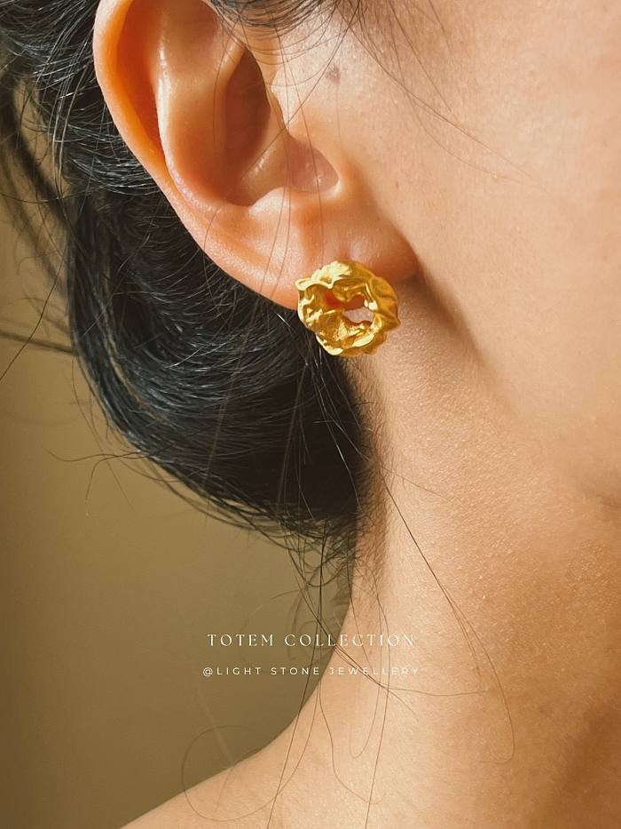 Totem Golden Dragon Heart Earrings