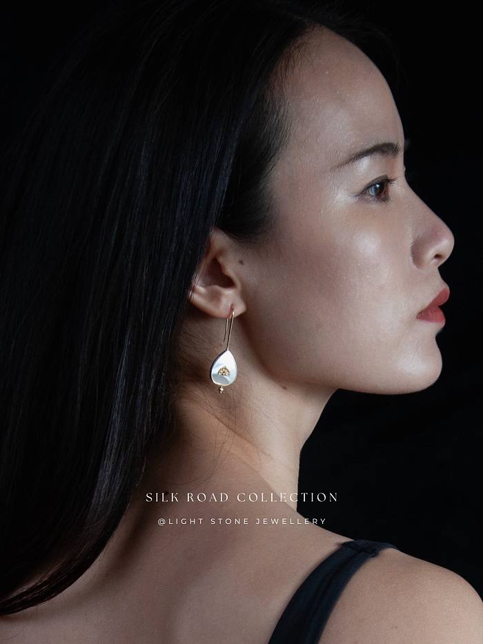 Silk Road  Fire and Water Ear Studs