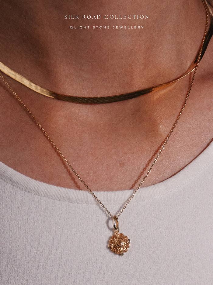 Lucky Knot - Silk Road - White Crystal - Sterling Silver Necklace