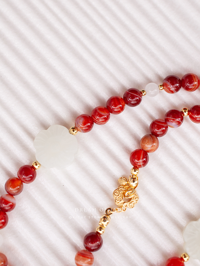 White Plum Flower Red Glow Necklace - Handcrafted Hetian Jade and Red Agate - Gold-Plated 925 Silver - Ruyi-Shaped OT Clasp - Elegant Chinese Jewelry - Light Stone Jewellery