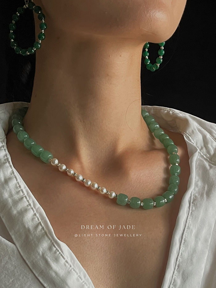 Green Apple Dongling Jade Pearl Necklace - Handcrafted Elegance - Dongling Jade and Freshwater Pearls - Chic Chinese Jewelry - Light Stone Jewellery