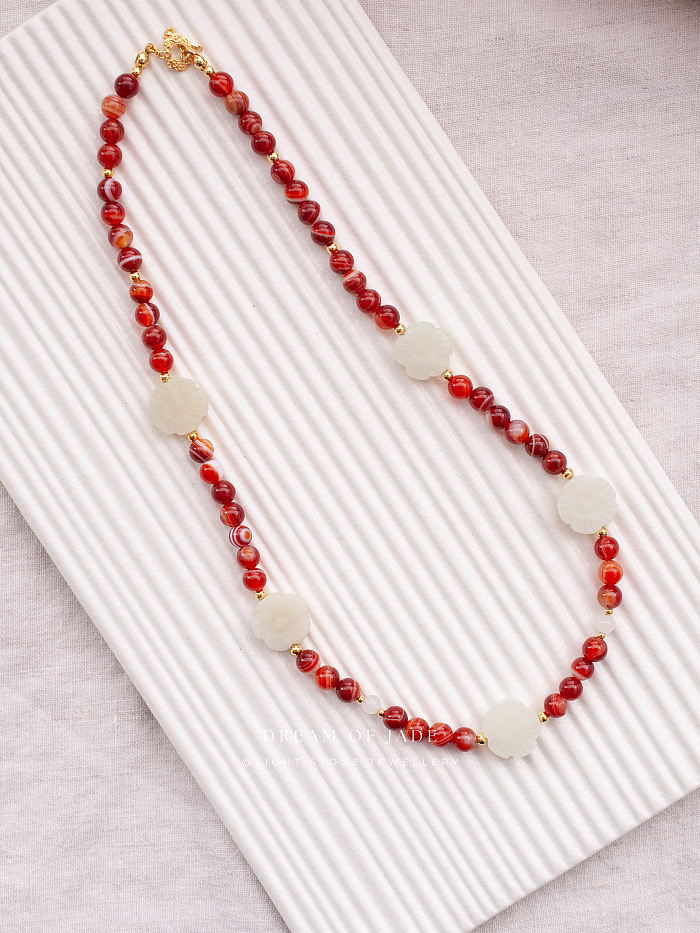 White Plum Flower Red Glow Necklace - Handcrafted Hetian Jade and Red Agate - Gold-Plated 925 Silver - Ruyi-Shaped OT Clasp - Elegant Chinese Jewelry - Light Stone Jewellery