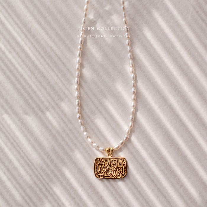 Retro-Modern Phoenix - Totem - Pearl Necklace - Choker