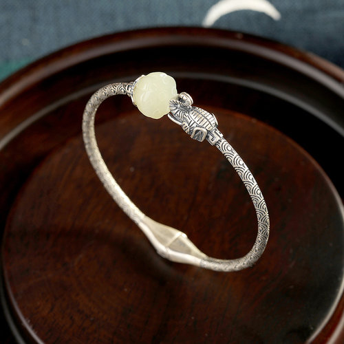 Vintage Elephant - Silver Bangle 