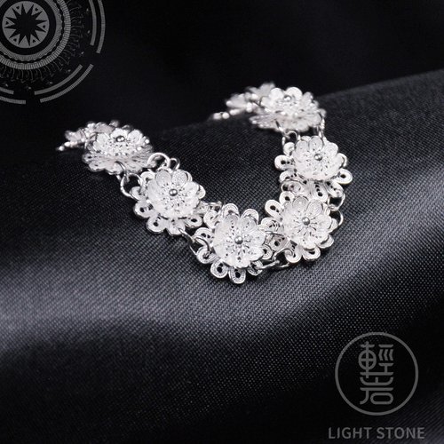 Flowers - Miao Silver Filigree Bracelet