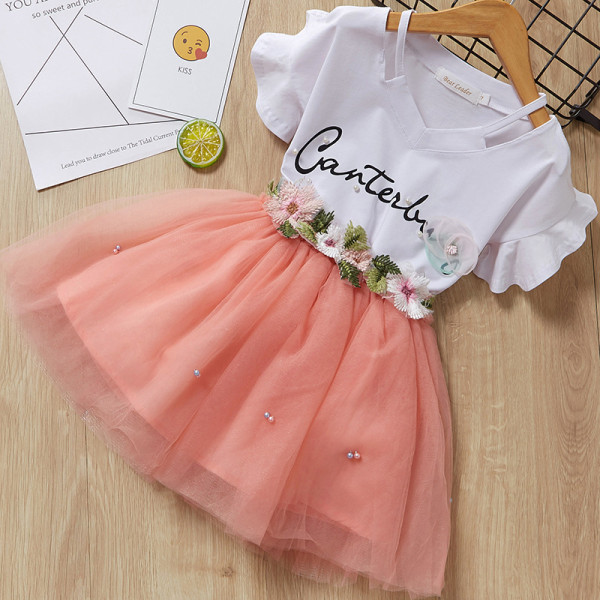Girls Slogan Cut Out Blouse and Lace Flower Pearls Skirt Two-Piece Outfit