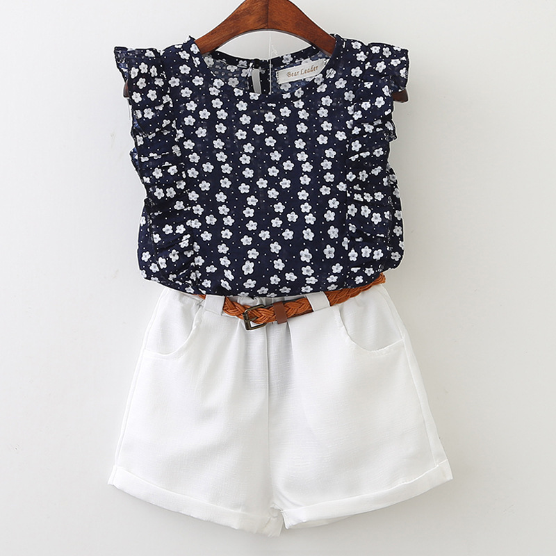 Girls Ruffles Flowers Sleeveless Blouse and White Shorts Two-Piece Outfit