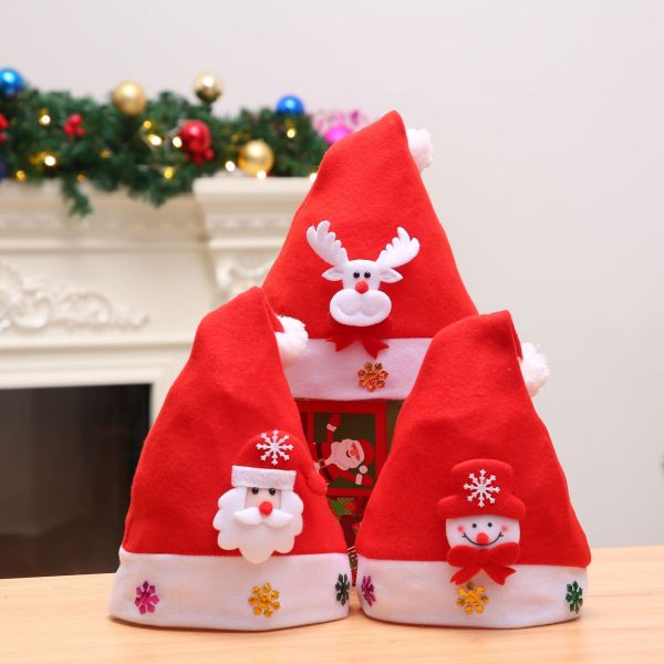 Christmas Hat One Piece Non-Woven Pleuche for Childrens and Adults Randomly Sent