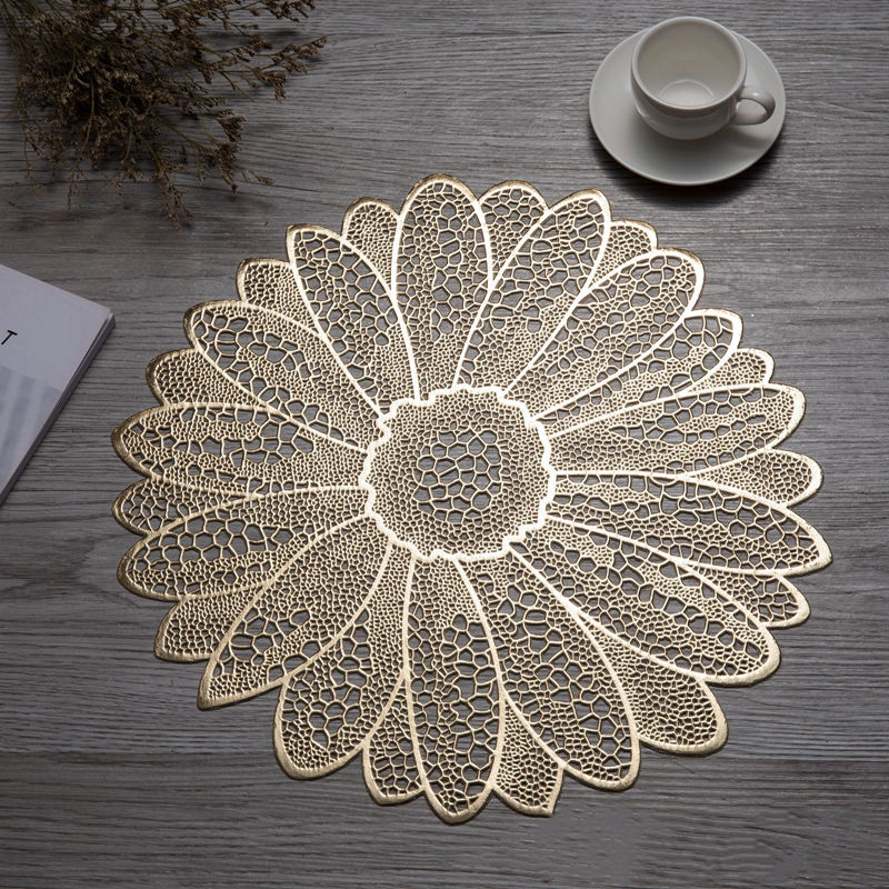 Flower Hollow Out Waterproof Insulation PVC Placemats for Kitchen Dining Table