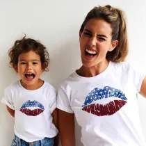 Matching Family Prints America U.S.A Lip Creativity  Mom And Me T-Shirts