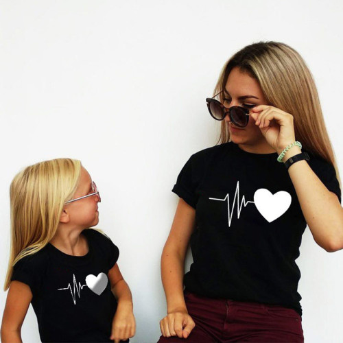 Matching Family Prints Heartbeat Graphic Mom And Me T-Shirts