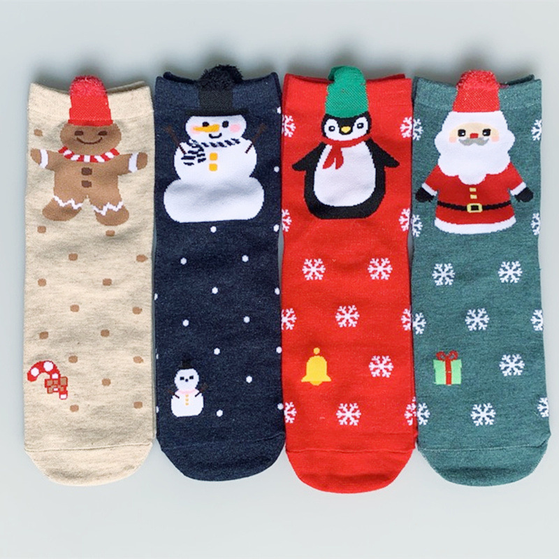 Women 4 Pairs Of Christmas Socks Winter Warm Girl Santa Socks