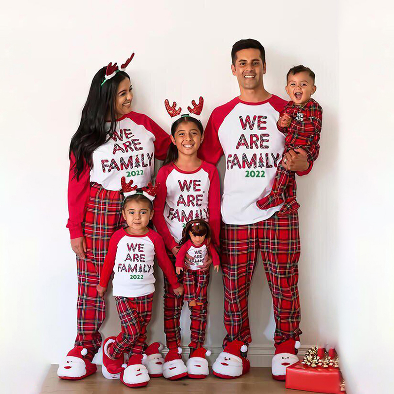 Christmas Family Matching Sleepwear Pajamas Sets We Are Family 2022 Slogan Tops And Plaids Pants With Baby Cloth