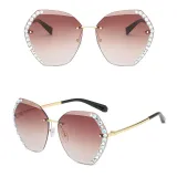 Sunglasses Multicolor Polygonal Cutting And Diamond Lens Frameless UV Protection Shades