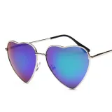Sunglasses Gradual Heart Shaped Lens Metal Frame UV Protection Retro Shades