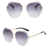 Sunglasses Multicolor Polygonal Cutting And Diamond Lens Frameless UV Protection Shades