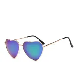Sunglasses Gradual Heart Shaped Lens Metal Frame UV Protection Retro Shades