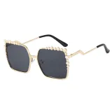 Sunglasses Multicolor Square Pearl Embellish Frame And Curve Sunglasses Legs