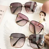 Sunglasses Multicolor Bee Gradient Lens Oversized Shades Retro Flat Top With Frame