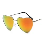 Sunglasses Gradual Heart Shaped Lens Metal Frame UV Protection Retro Shades