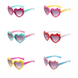 Kids Fashion Heart Shape Gradient Anti-UV Protection Sunglasses