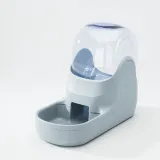 Green Dog Space Drinker Pet Automatic Feeder Drinking Device