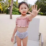 Baby Girls Swimsuit Adjustable Shoulder Ruffled Two-Pieces Bikini With Cap