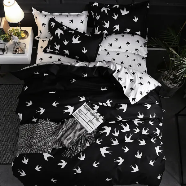 Modern Fashion Black White Simple Soft Bedding Set