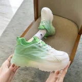 Women Platform Lace up Gradient Sole Waterproof Sneaker