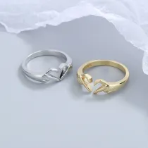 Fashion Jewelry Silver Hands Heart Ring for Women