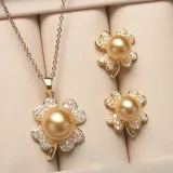 Diamante Jewelry Clover-Shaped Pearl Necklace and Earring Set For Women Girls With Box