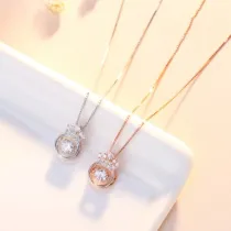 Zircon Diamonds Beating Crown Chain Jewelry Necklace