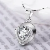 Sterling Silver Zircon White Diamond Clover Clavicle Pendant Chain Jewelry Necklace