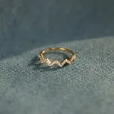 Fashion Jewelry Pure Silver Wave V-Shape Diamond Ring for Women