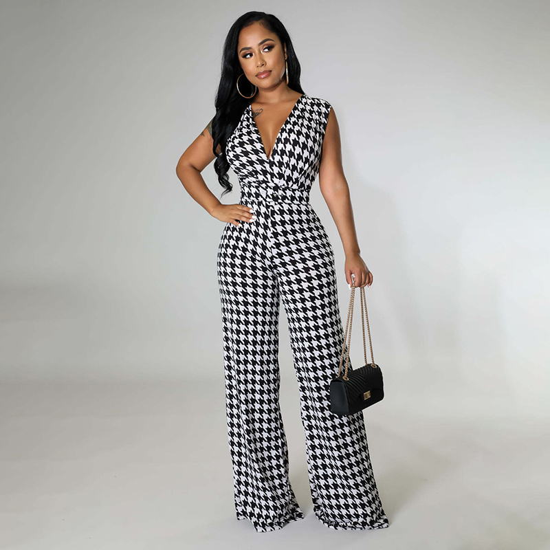 Women Wedgie Sleeveless Houndstooth Plunging Necklin Casual Jumpsuit
