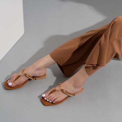 Women Square Toe Metal Strap Flip Flops Flat Sandal Slipper